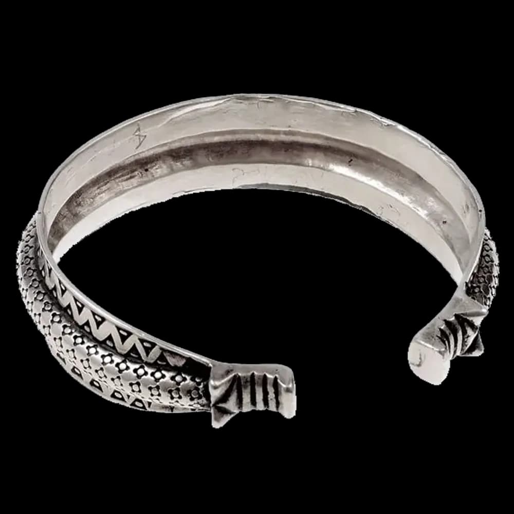 Wikinger-Armreif mit zentralem Wulst, Replik nach Original aus dem Baltikum, in M aus massivem 925er Sterling-Silber