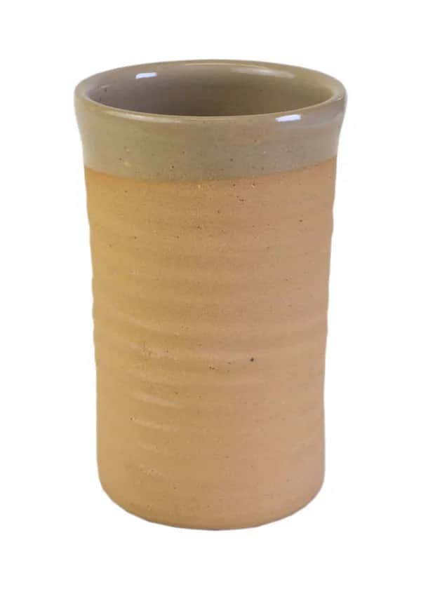 Hochmittelalterlicher Trinkbecher aus Ton, 0,5 Liter