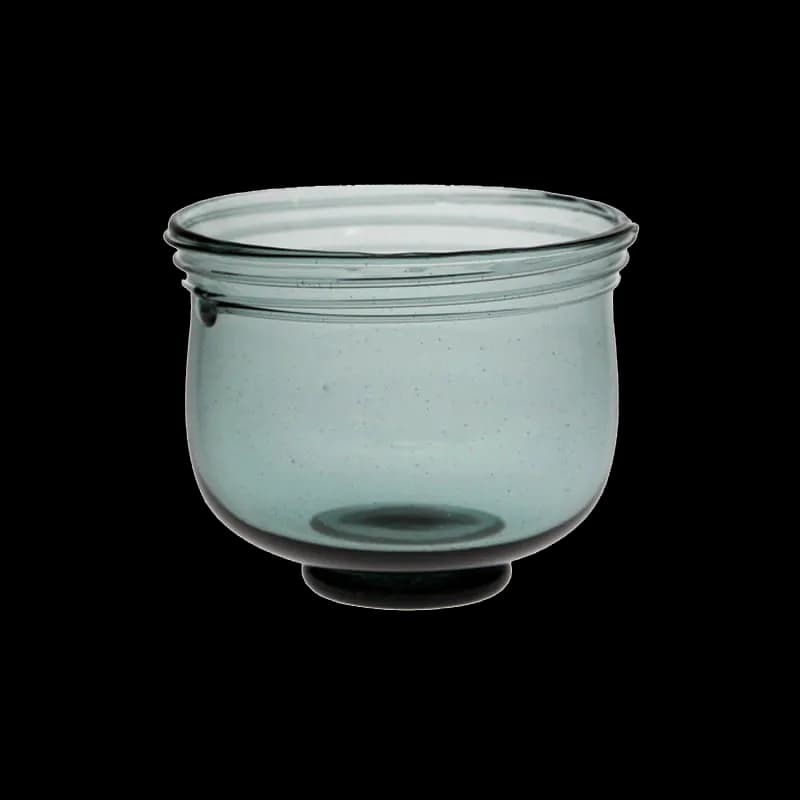 Schlichter Glasbecher in Schalenform mit Fadendekor, nach Original aus Hammenhög